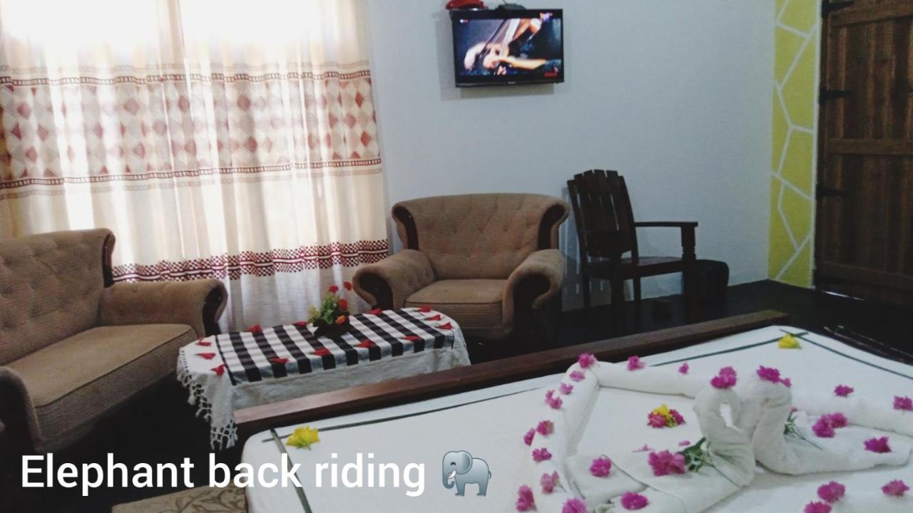 Oleena Home Stay 哈伯勒内 外观 照片